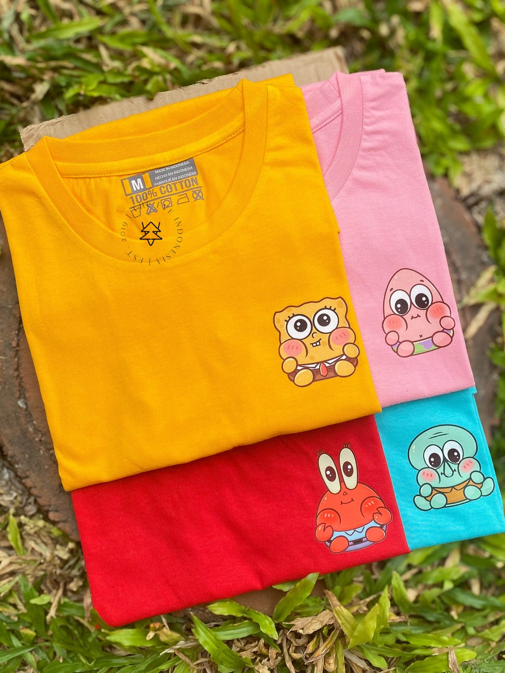 SPONGEBOB SQUAREPANTS Mens T-Shirt in Black | Seas The Day Spongebob & Patrick Short Sleeve Graphic Tee for Adults | Lightweight Retro Cartoon Series Movie Fashion Top | Sponge Bob Merchandise Gift