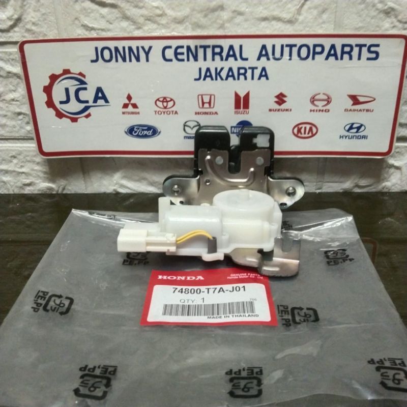 Jual DOOR LOCK BAGASI DOR LOK BAGASI HONDA BRIO MOBILIO HRV ORIGINAL ...