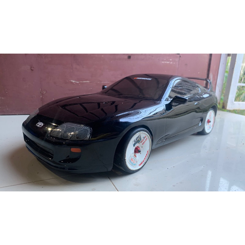 Nikko 1/10 Toyota Supra RC - Voiture Télécommandée Sans Télécommande (occasion)
