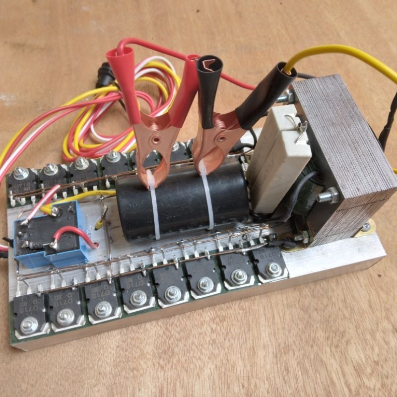 Jual inverter pac 16 tr original transistor D718 | Shopee Indonesia