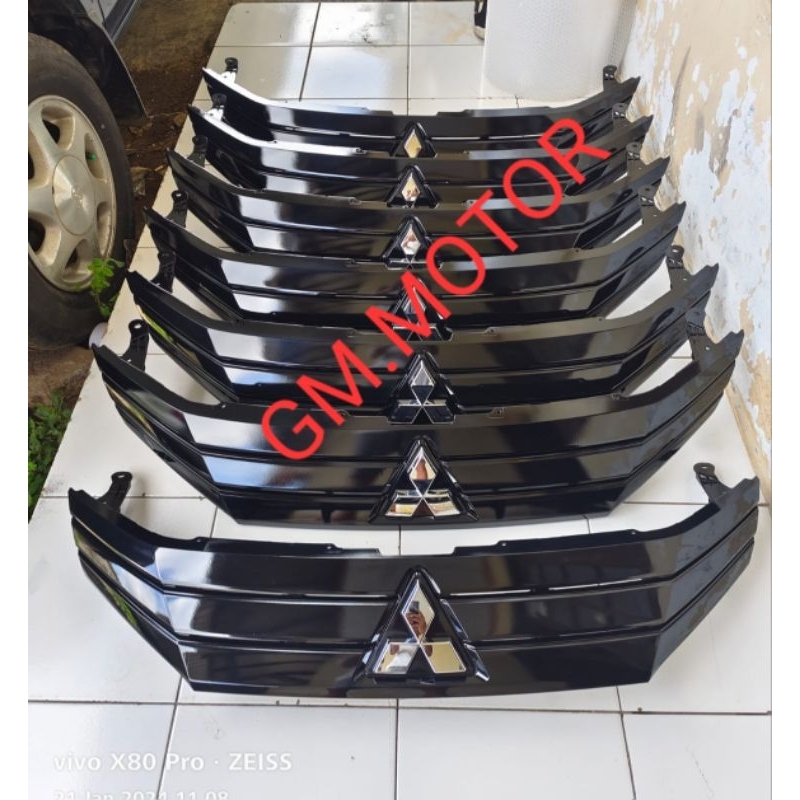 Jual Grill Grille Radiator Depan Xpander 2017-2019 Asli Original ...