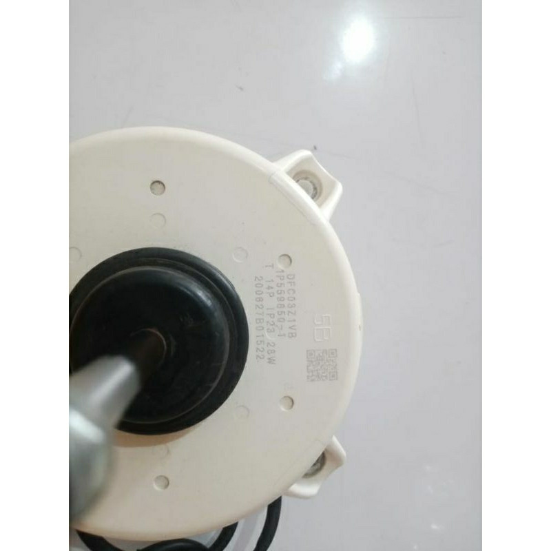 Jual sedia motor fan outdoor ac daikin inverter RKQ25UVM4 ORISINIL