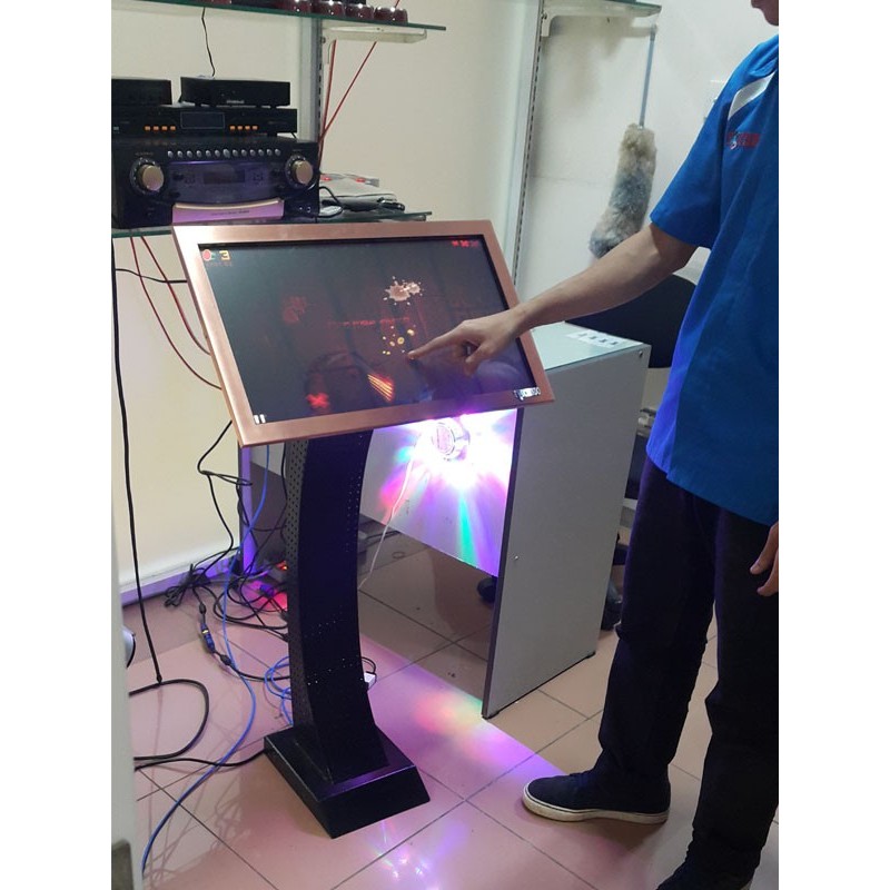 Jual Monitor Touchscreen 24 inch Standing Tinggi 1 Meter Touchindo ...