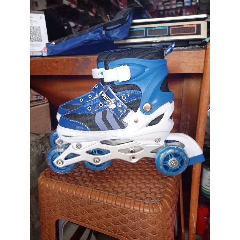 Jual SEPATU RODA POWER BISA RODA BANTU MODEL BAJAJ | Shopee Indonesia