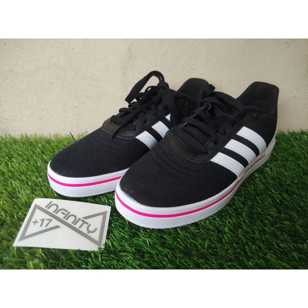 adidas gazelle silver green womens adidas Men Heawyn Lifestyle Shoes