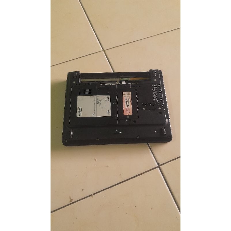Jual Laptop rusak casing kesing touchpad palmrest cover frame layar led ...