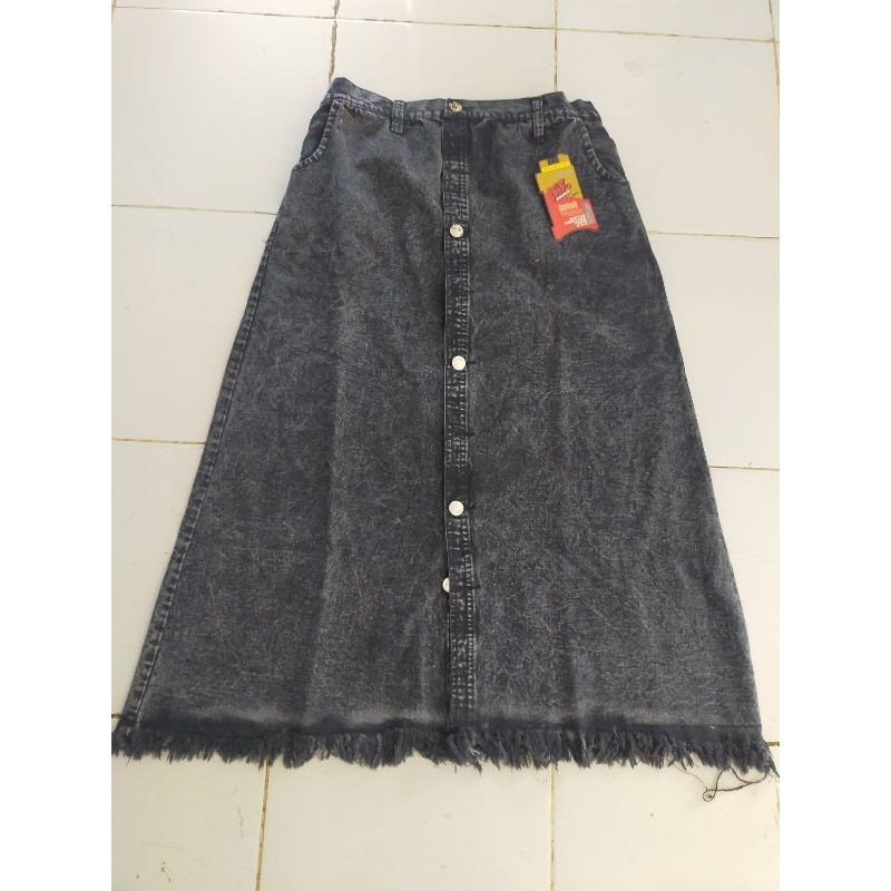 Jual Ledy Rok Button/Rok jeans panjang kancing depan Button up | Shopee ...