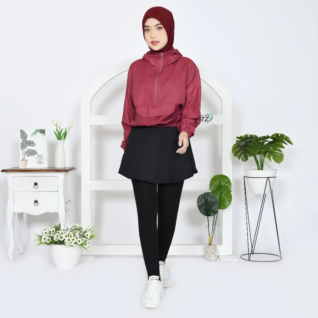 Detail Hoodie — Tampak Samping