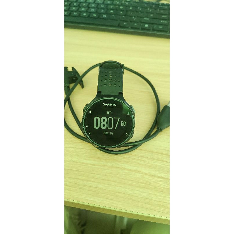 Garmin FORERUNNER 235 Second Masih Bagus dan Normal