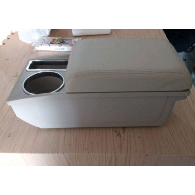 Jual ARMREST ERTIGA 2012 2017 CONSOLE BOX ERTIGA / DREZA Shopee Indonesia