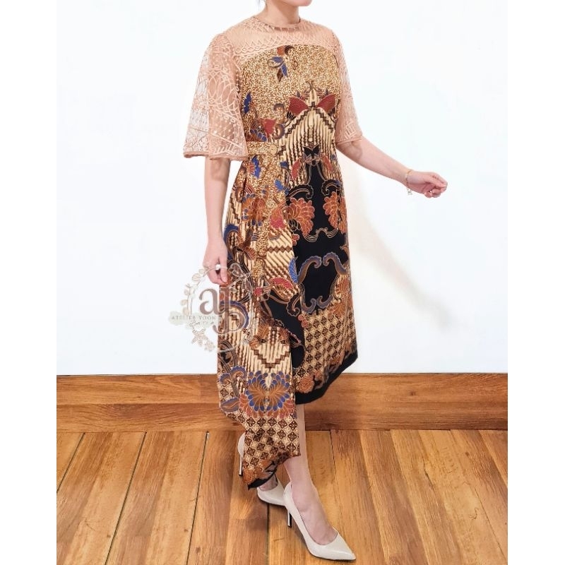 Jual Dress BATIK pesta modern new Peringgi | by atelier.yoon | Shopee ...