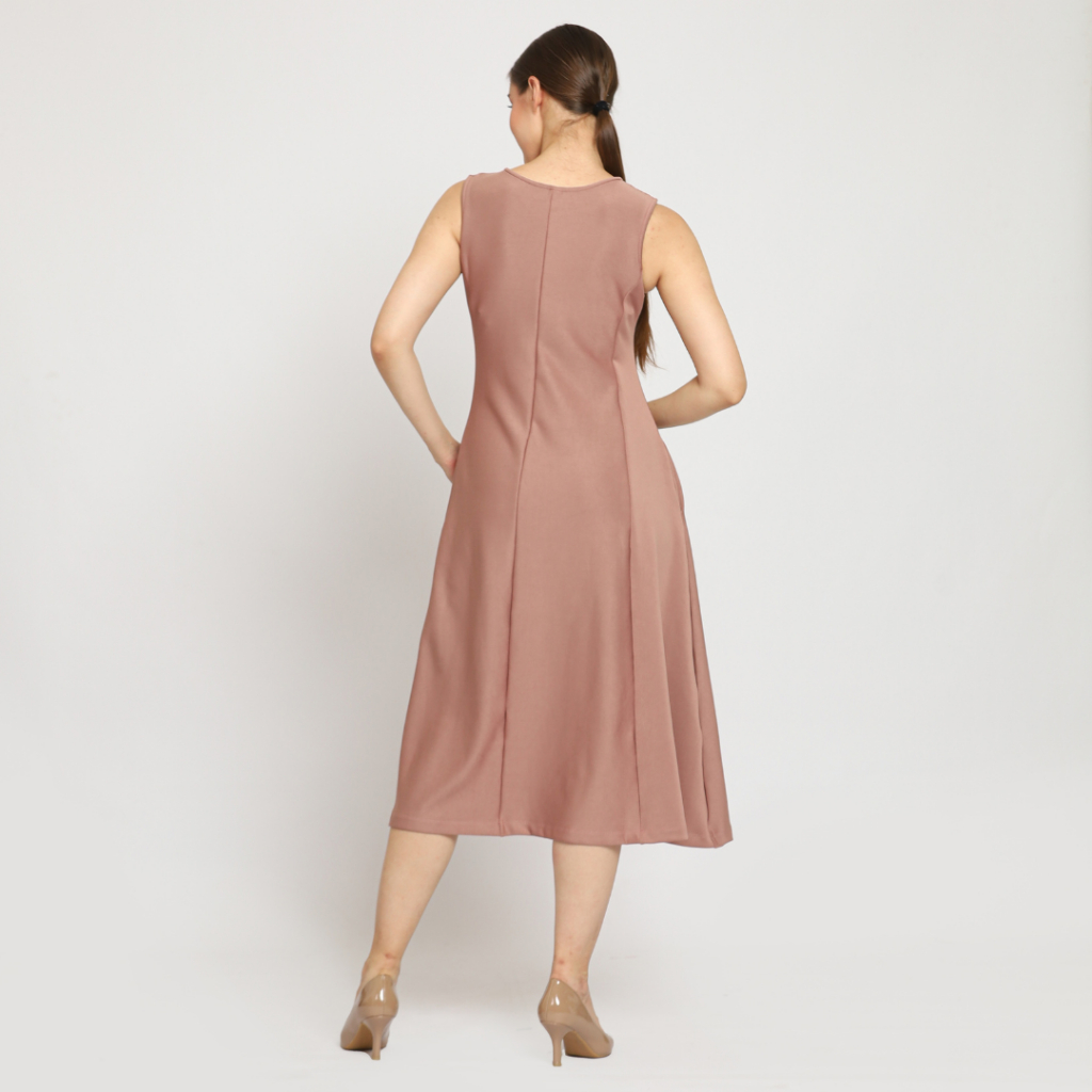 Jual EffortlessYRM Sleeveless Midi Dress | Dress Tanpa Lengan Bumil Busui  Inner Kantor Elegan Premium | Shopee Indonesia