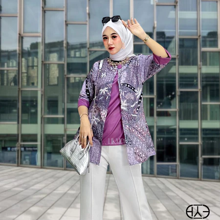 Blus Batik Wanita Modern