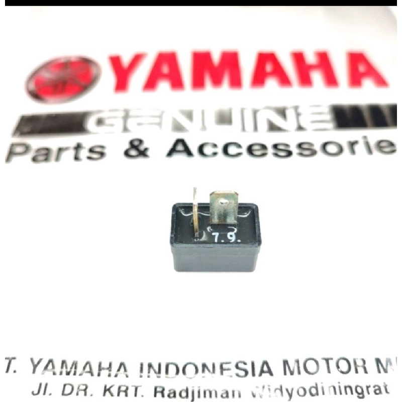Jual dioda relay lampu sen sein kaki 2 original yamaha fi new MT25 R25 ...