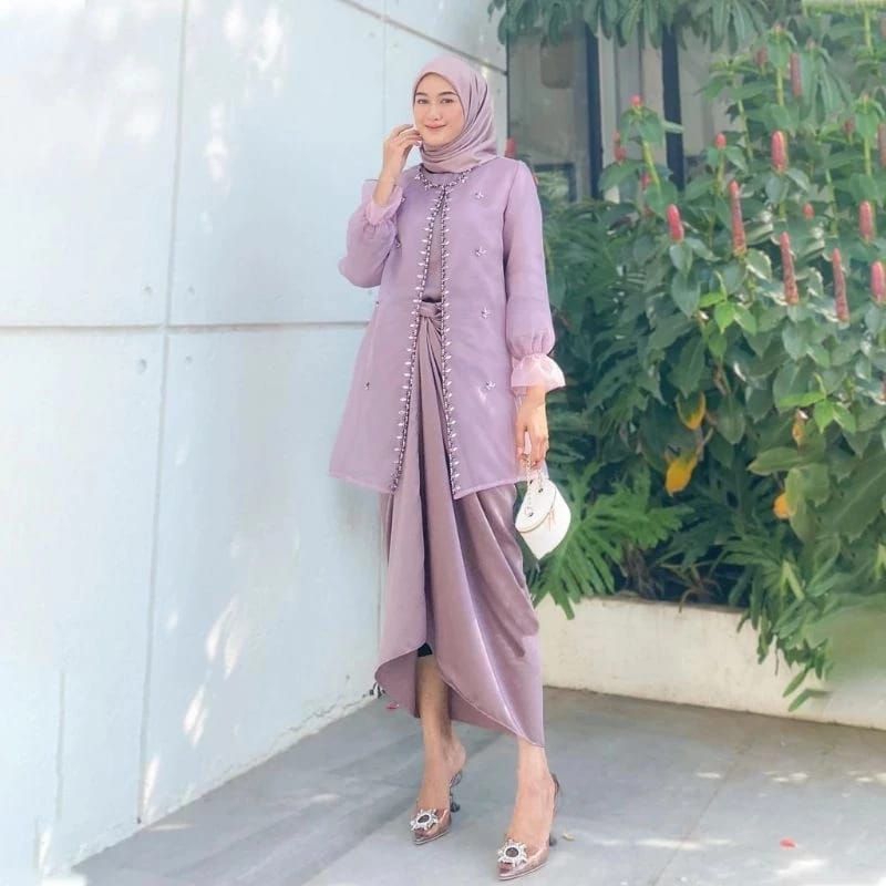Jual Oneset Organza (Inner, Outer dan Rok Lilit) bahan Roberto Cavalli ...