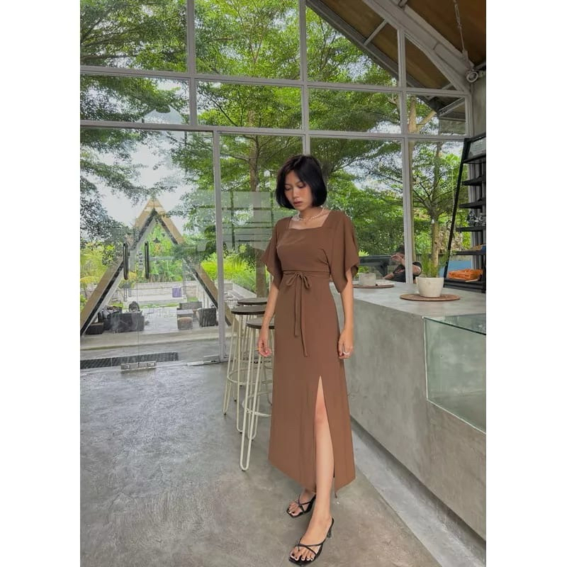 Jual AUDREY DRESS AIRFLOW CRINKLE ROK BELAH | Shopee Indonesia