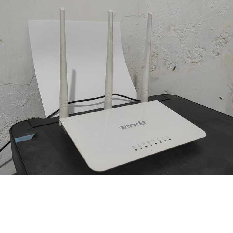 Jual Tenda F3 3 Antenna Wireless Router SECOND NORMAL | Shopee Indonesia