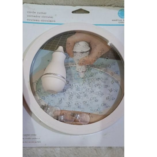 Jual preloved martha stewart circle cutter craft tool shopee indonesia