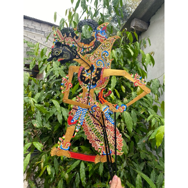 Jual GATOTKACA RAPEK Wayang Kulit sapi Asli Gatotkaca Rapek Emas ...