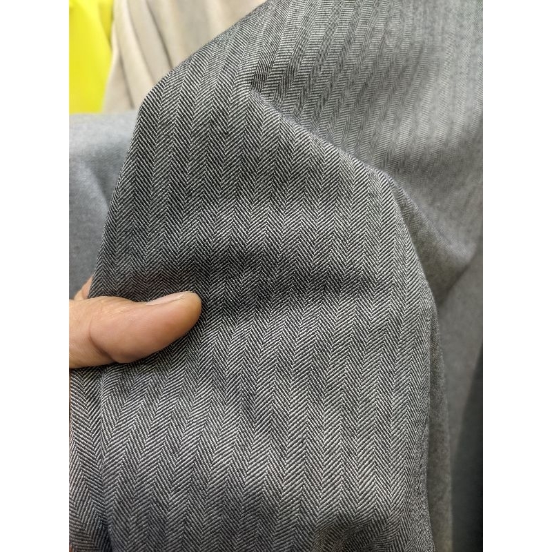 Jual bahan kain semi wool serat belut / kain semi wool / kain serat ...