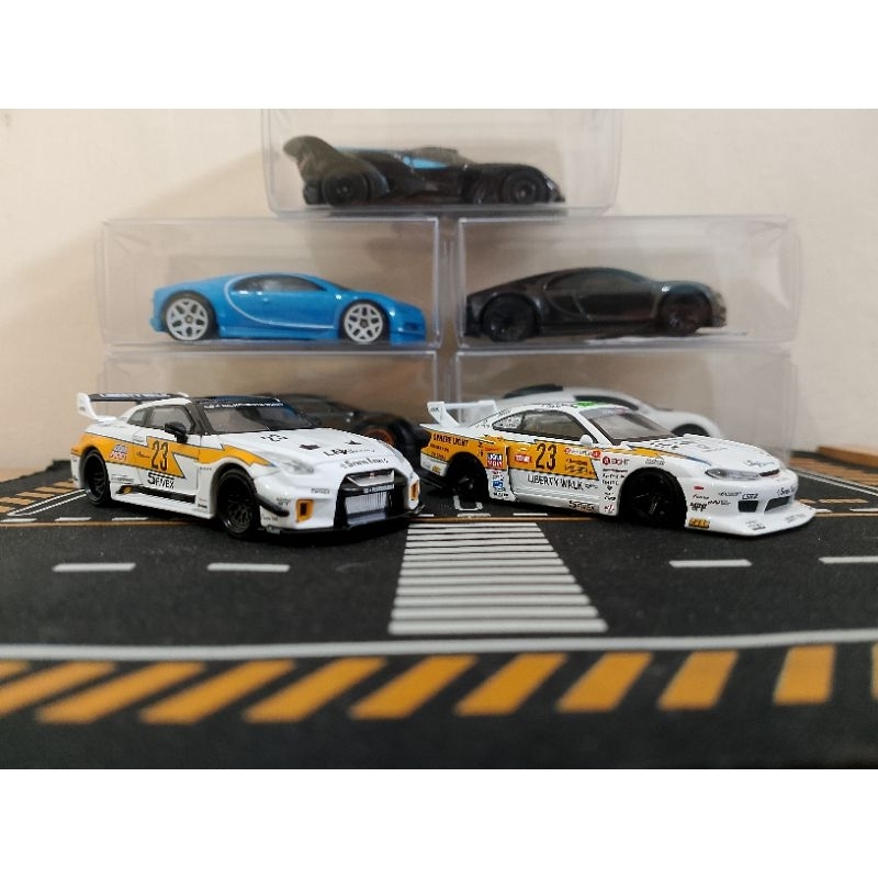 Jual MINI GT Nissan GTR R35 SPHERE LIGHT LBWK (unsealed) | Shopee Indonesia
