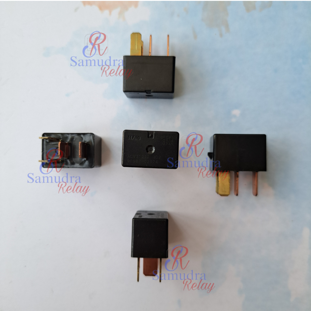 Jual Relay Nais Hitam Kaki 4 kecil 12V (Ori ASLI) | Shopee Indonesia