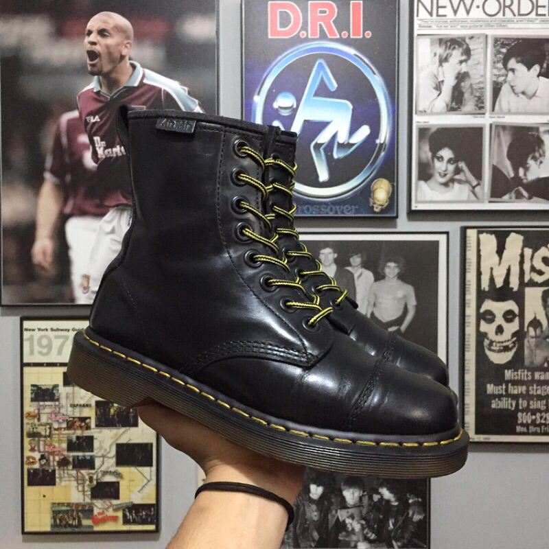 Dr Martens Carey Black