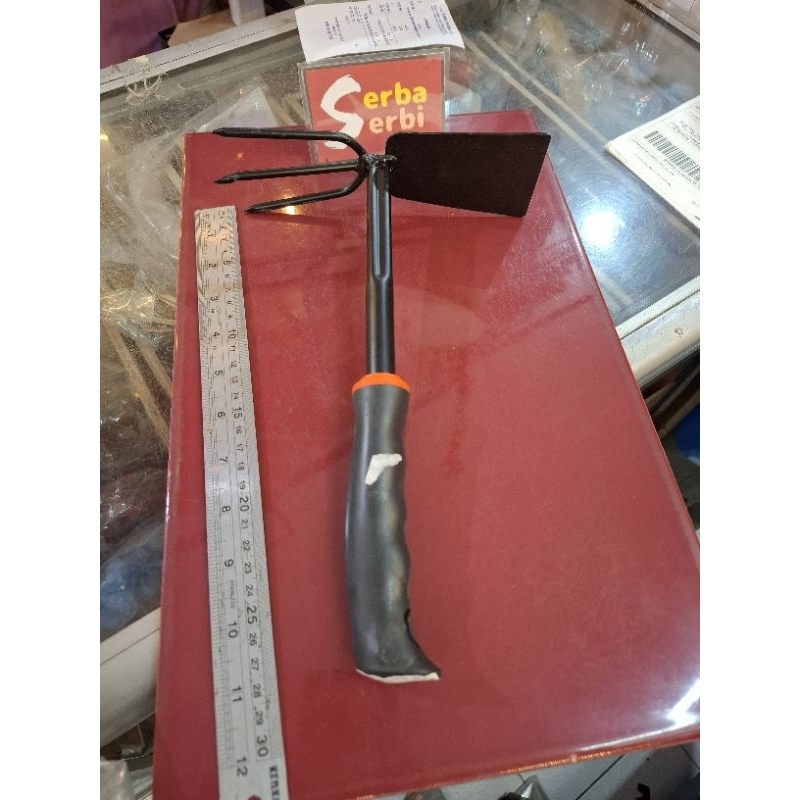 Jual (CANGKUL+GARPU MINI) Alat kebun 2fungsi pacul garuk taman | Shopee ...