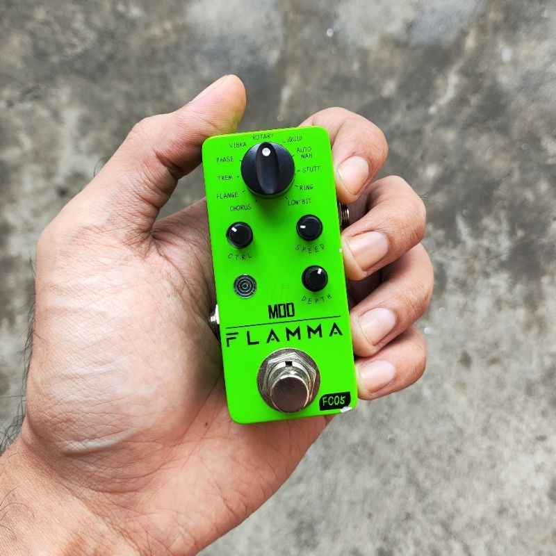 Jual Flamma fc05 mod modulation pedal efek gitar modulasi | Shopee ...