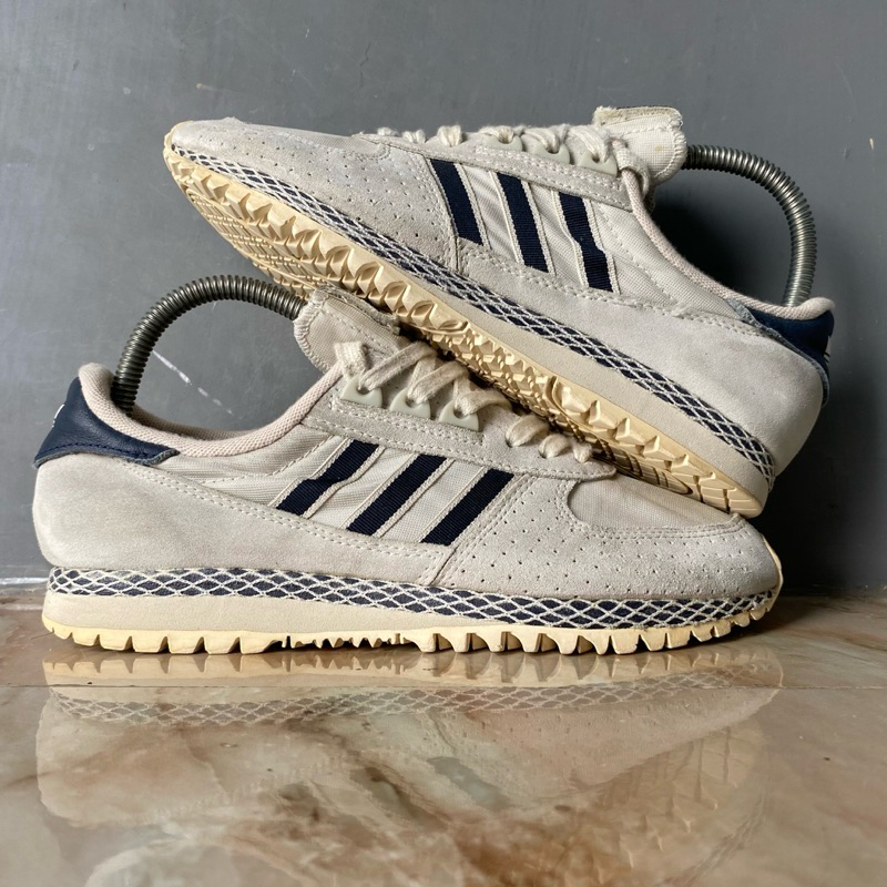 Jual ADIDAS CITY MARATHON Shopee Indonesia