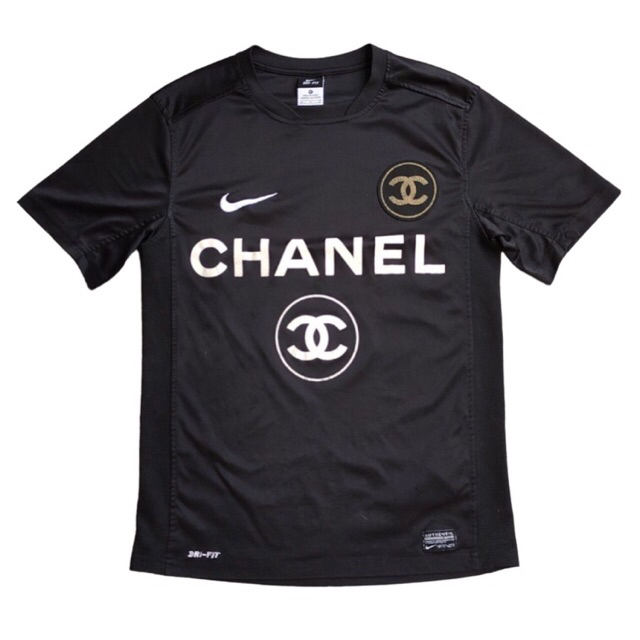 Jual T Shirt Kaos Jersey Football Nike x Coco Chanel M Second Thrift Preloved Shopee Indonesia