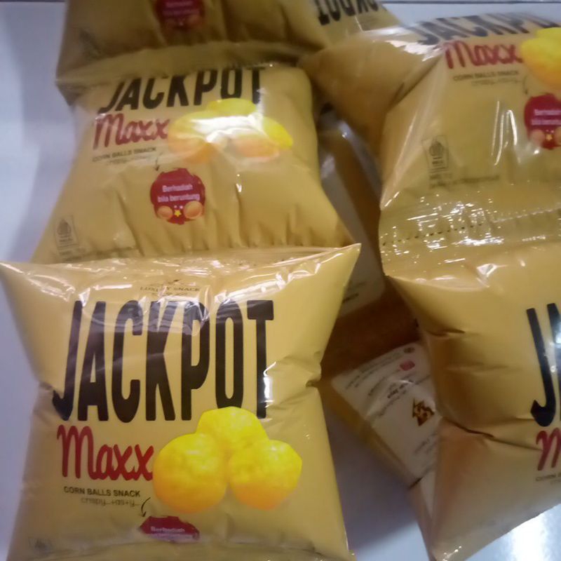 Jual JACKPOT MAXX Corn Ball Isi 10 X 18gr Chiki Jakpot Max Snack Viral ...