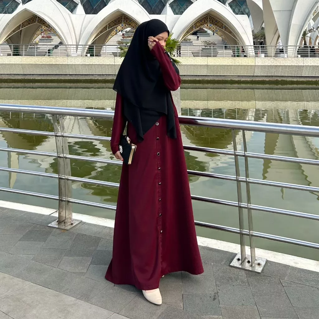 Detail Bahan Abaya Mina Daily