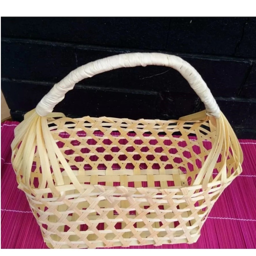 Jual keranjang tas bambu, keranjang rotan hampers souvenir ukuran besar ...