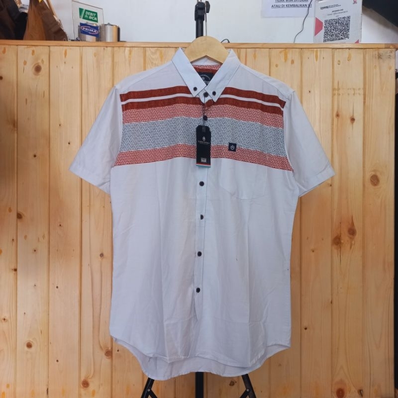 LOIS Kemeja Detail Side Stripes main image 0