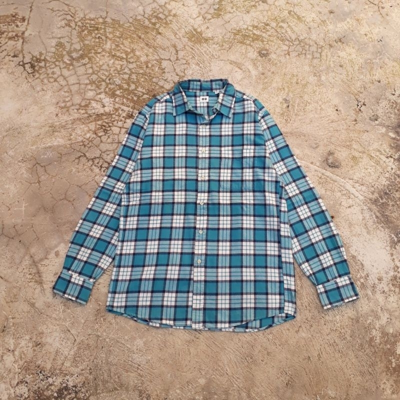 Jual kemeja flanel uniqlo ( second/bekas ) | Shopee Indonesia