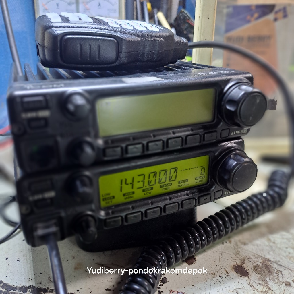 Jual RIG ICOM IC 2200 H BLACK RADIO AIR BAND ICOM IC-2200H POWER 70 ...
