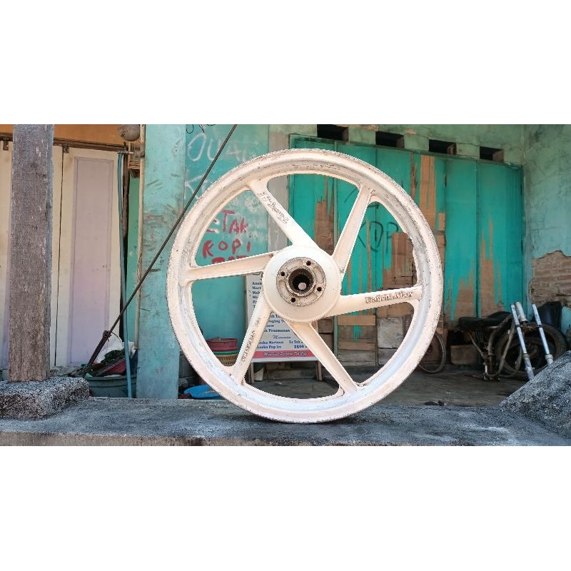 Jual velg belakang daiichi alloy racing 63 for suzuki double disc ...
