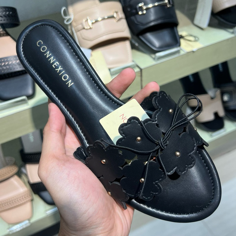 Sandal flat wanita branded shop