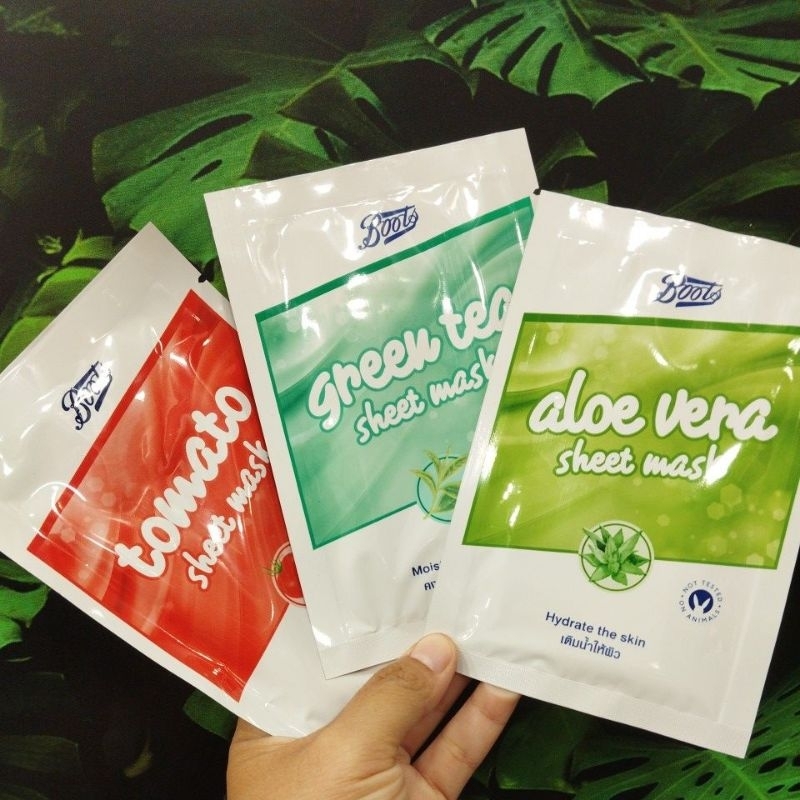 Jual BOOTS SHEET MASK TOMATO SMOITH SKIN, ALOE VERA HYDRATE SKIN,GREEN ...