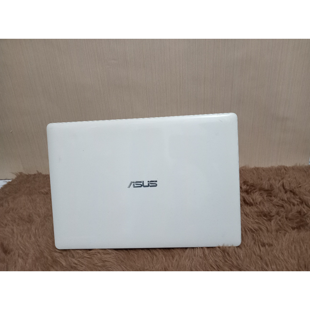 Jual Laptop Asus X453S warna putih hitam ram 2gb hdd 500gb Jual Laptop Asus X453S warna putih hitam ram 2gb hdd 500gb