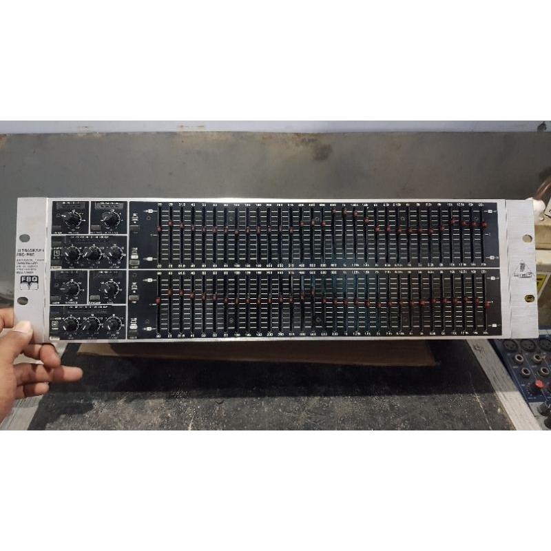 Jual equalizer behringer FBQ6200 bekas mulus Shopee Indonesia