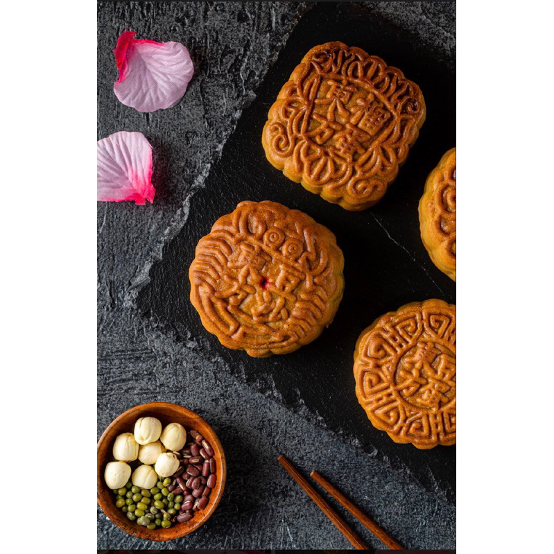 Jual Tung Fang Mooncake mix 4 rasa / Telur | Shopee Indonesia