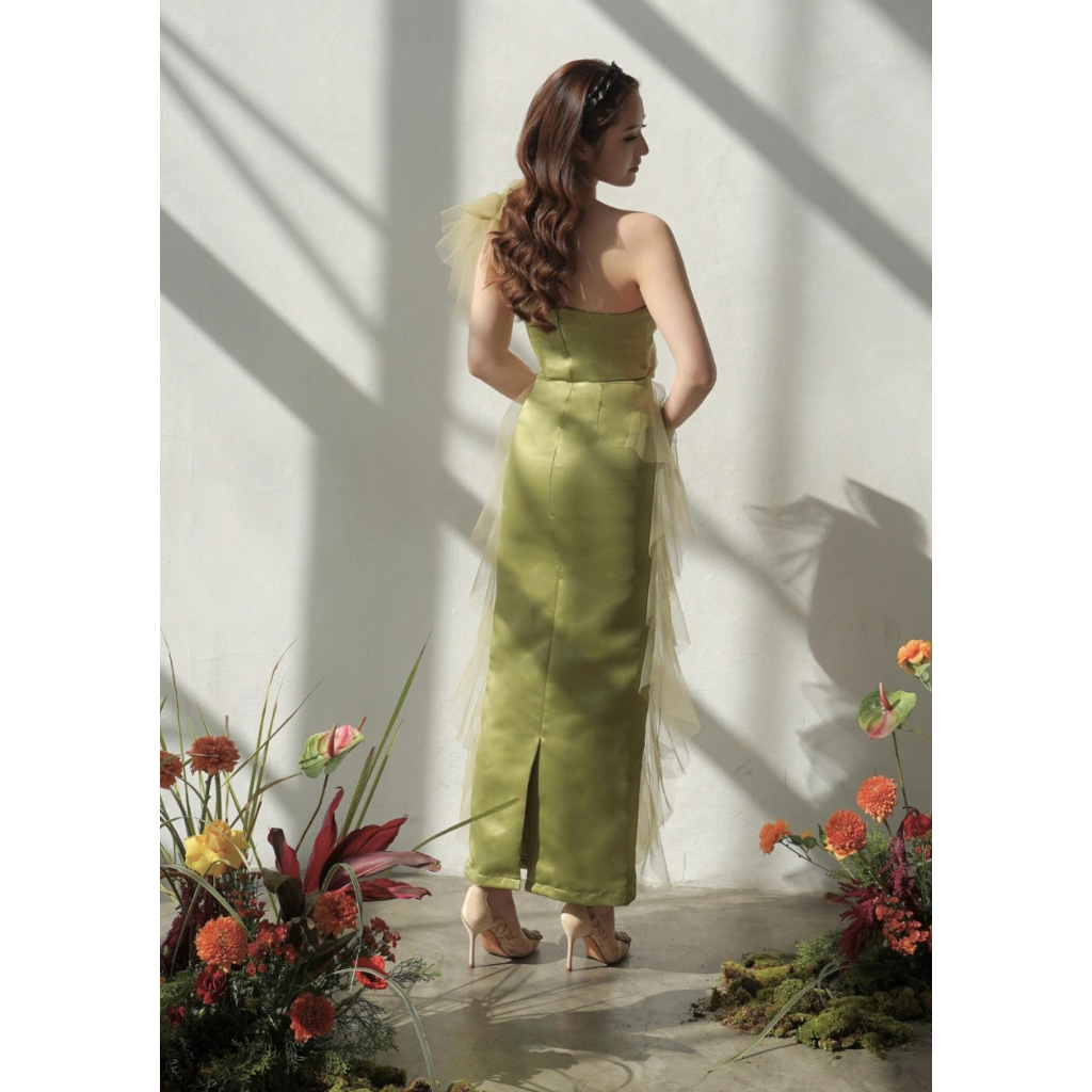 Jual DAPHNE - PARTY DRESS / DRESS TILLE / CUSTOM DRESS PESTA / BAJU PESTA /OLIVE  DRESS /GREEN DRESS / OLIVE GREEN DRESS / DRESS PESTA MIDI / MIDI DRESS  PESTA /