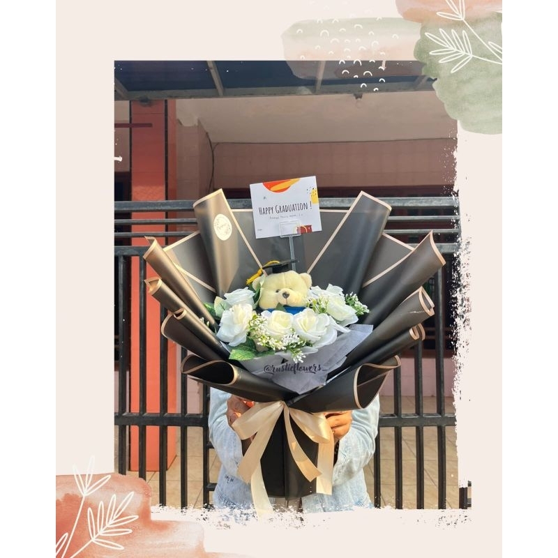 Jual Wisuda Bouquet Artificial / Bunga Palsu / Hadiah Wisuda | Shopee ...