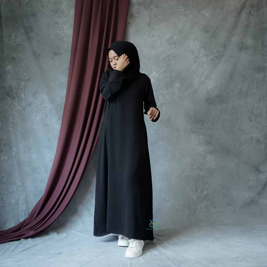 Sunnah Store - Rhino Black Gamis Crinkle Airflow || Stylish Premium Gamis Polos Black Olive White