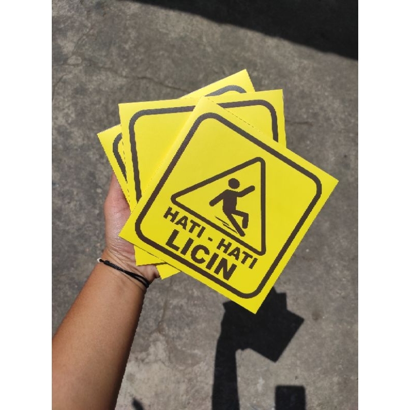 Jual Stiker Vinyl Hati - Hati Lantai Licin | Shopee Indonesia