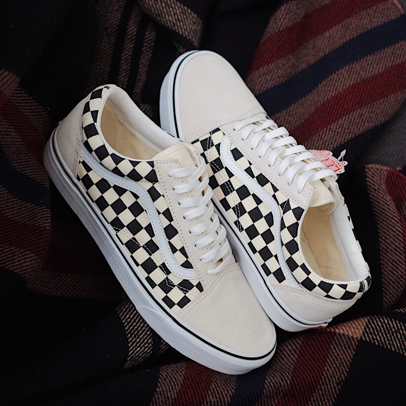 Harga sepatu vans hot sale checkerboard original