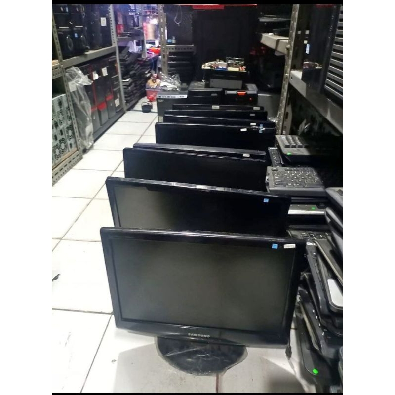 Jual Monitor LCD wide 19 inchi ex kantor merk campur | Shopee Indonesia