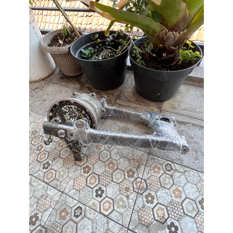 Jual arem ninja RR set as roda original drat baut stenlis full | Shopee ...